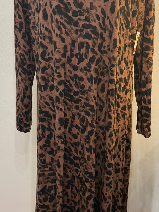 Old Navy Dresses & Skirts - Brown Leopard Print Long Sleeve Maxi Dress Old Navy
